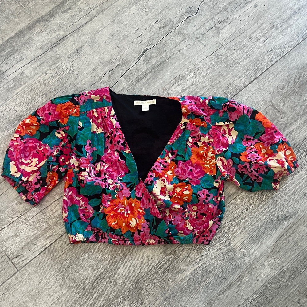 Chelsea & Violet Colorful Floral Cotton Crop top puff sleeves
